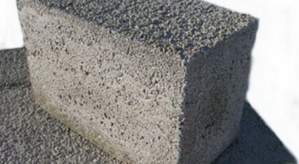Почему лучше отказаться от добавления жидкого мыла в цементную смесь
